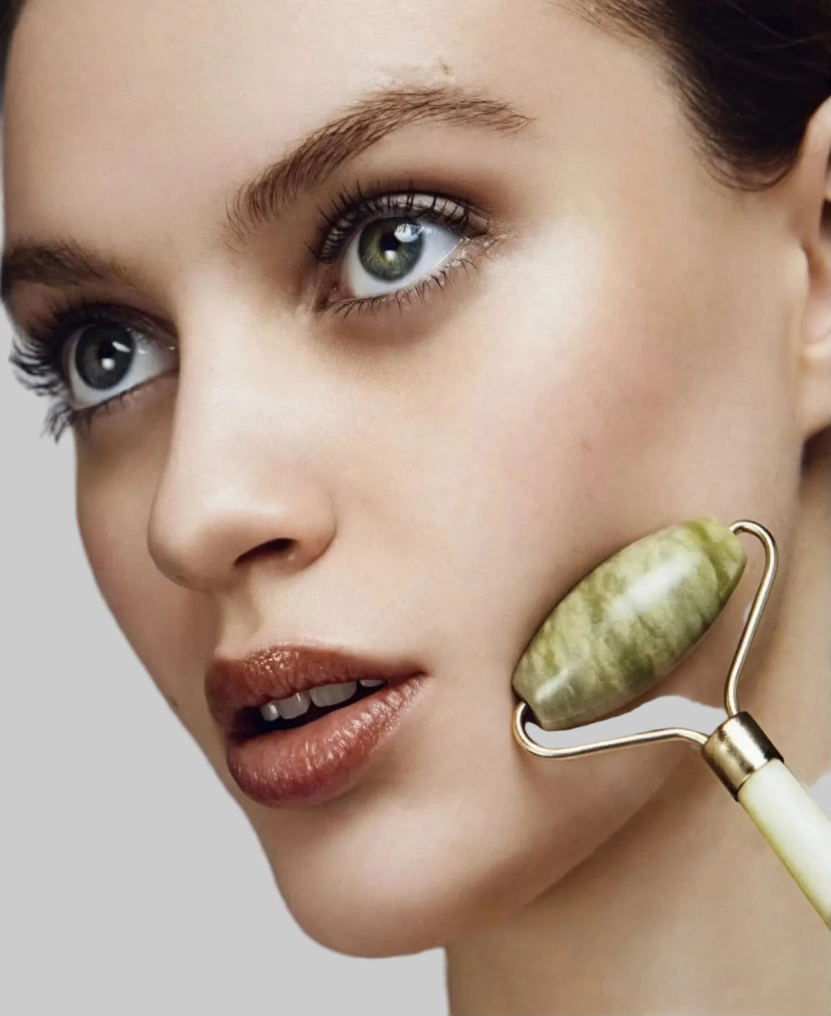 Kit Rodillo de Jade + Gua Sha Facial