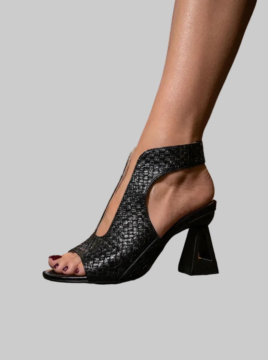 Graciela™ | Sandalia Elegante Trenzada de Tacón Geométrico